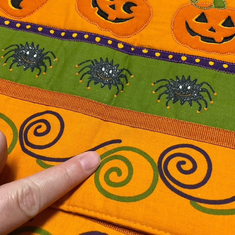 Halloween Placemats Set of 6 18” X 13.5” Glitter Orange Green Spider Candy Corn